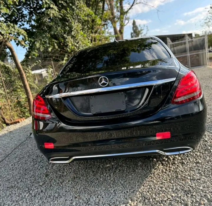 Sir Wicknell gifts Jah Master a C200 Benz