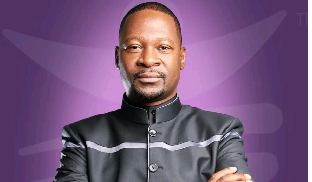 Prophet Emmanuel Makandiwa Calls for Support of Newly Introduced ZiG Currency