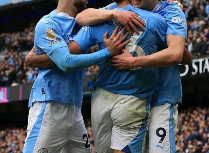 Manchester City Edge Closer to Title with Dominant Win over Fulham