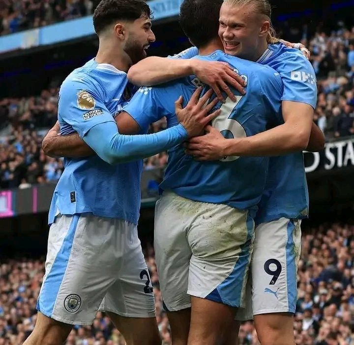 Manchester City Edge Closer to Title with Dominant Win over Fulham