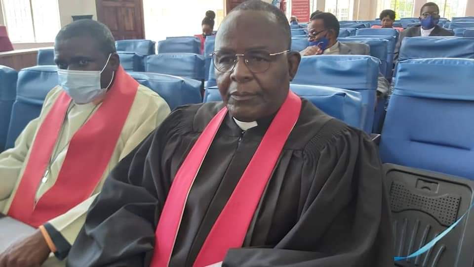 Renowned Preacher and Nyaradzo Chaplain Rev Ellison Kamupira Passes On