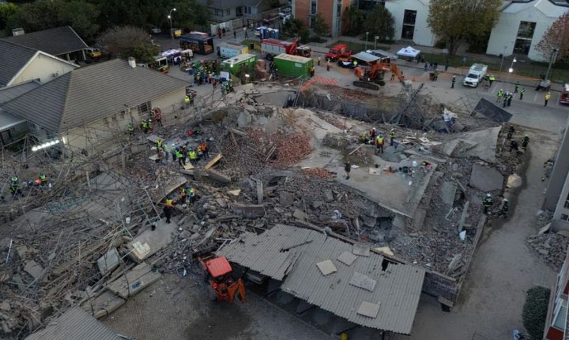 Tragic Multi-storey Apartment Building Collapse in South Africa Leaves Five Dead and Over 40 People Trapped