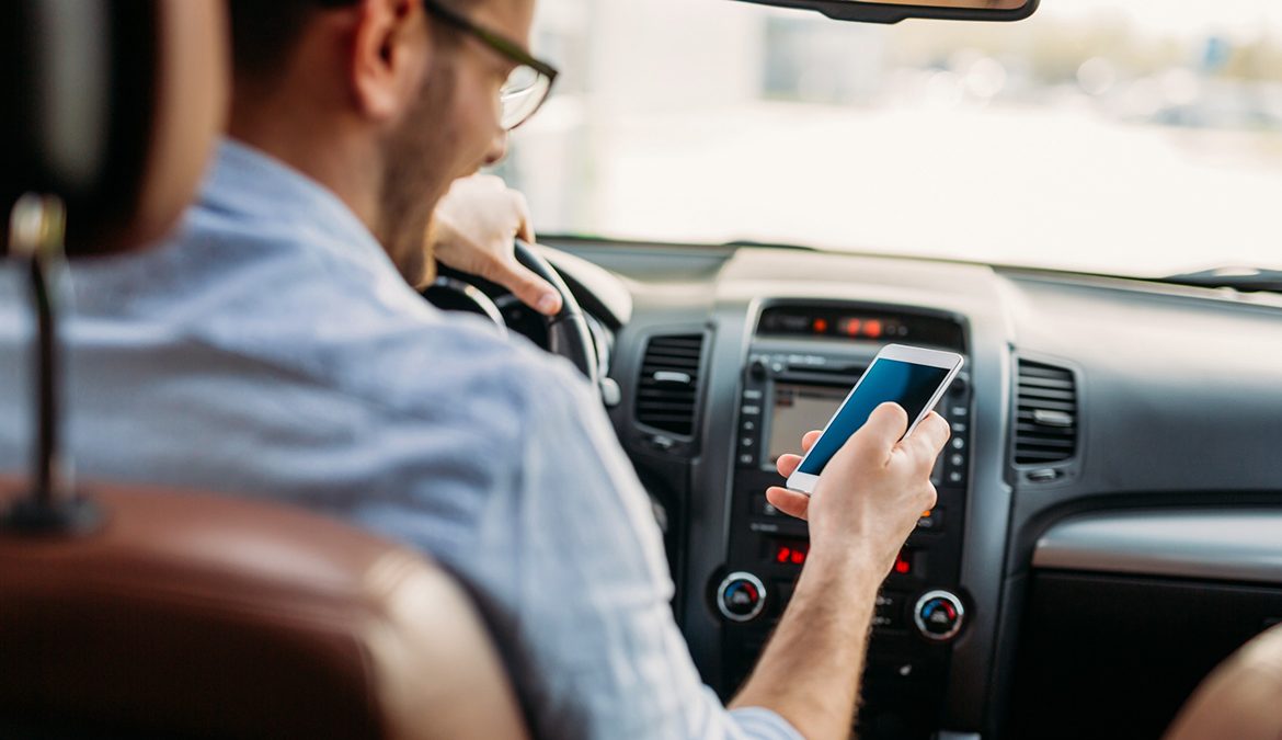 Cellphone distractions are top cause of car crashes