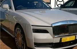 Another All-Electric 2024 Rolls Royce Spectre spotted in Harare