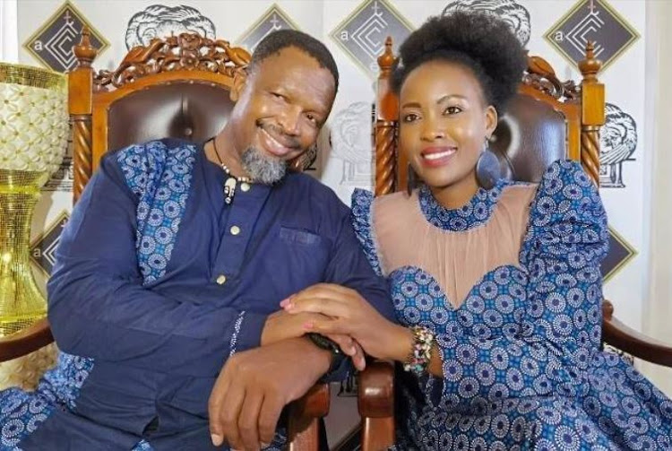 Actor Sello Maake KaNcube and wife caught fighting in a hotel