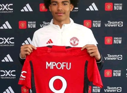 15 year old Zimbabwean Joins Manchester United