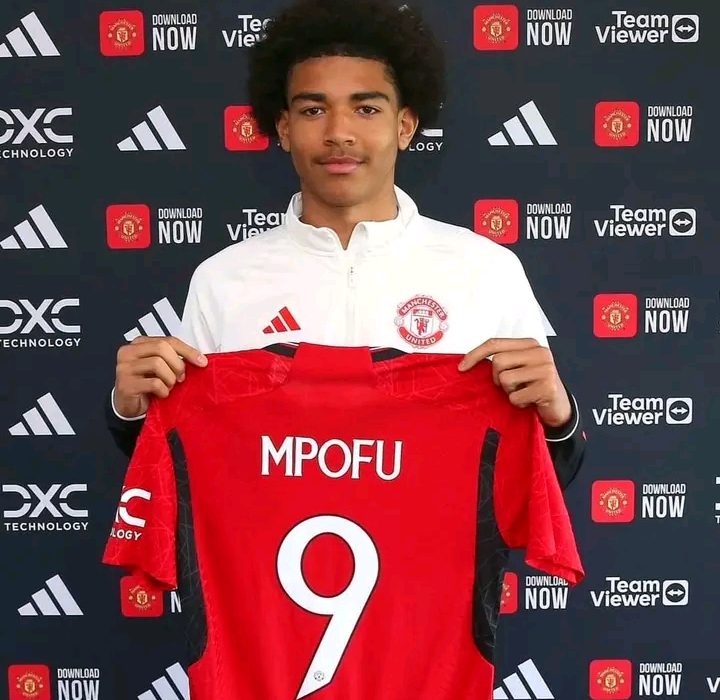 15 year old Zimbabwean Joins Manchester United