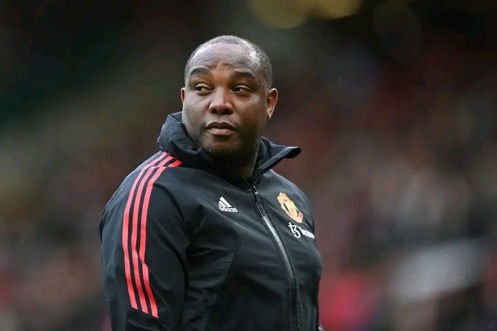 Benni McCarthy Leaves Manchester United