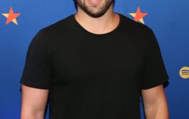 Scooter Braun officially off the market