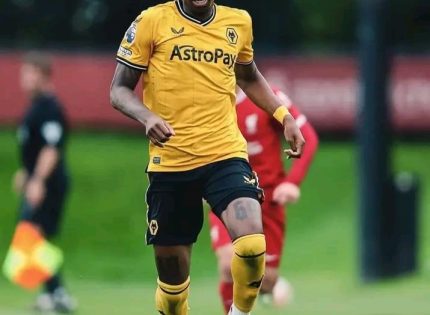 Wolverhampton Wanderers Consider Loan Move for Tawanda Chirewa