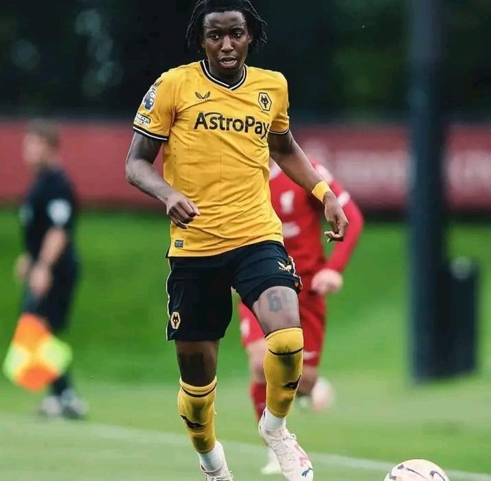 Wolverhampton Wanderers Consider Loan Move for Tawanda Chirewa