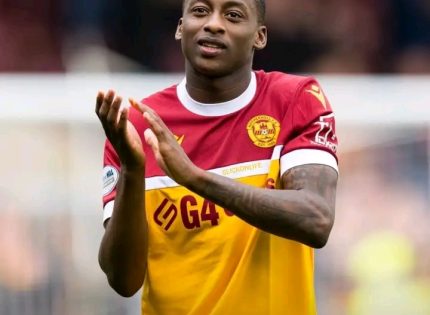 Tawanda Maswanhise Makes Dream Start at Motherwell FC