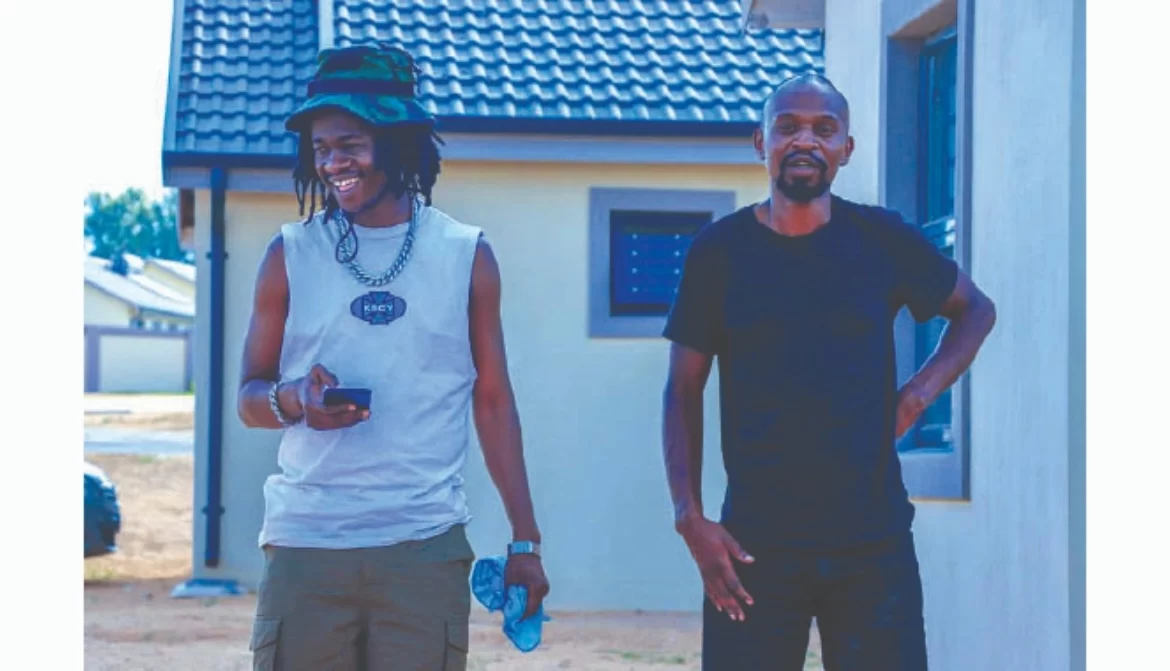 Drama As Tocky Vibes Hides In A Fridge To Evade Arrest In South Africa Over R30k