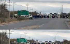 South African Protest Blocks Highway, Leaves Zimbabwean Travelers Stranded