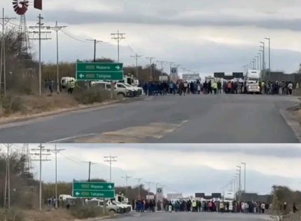 South African Protest Blocks Highway, Leaves Zimbabwean Travelers Stranded