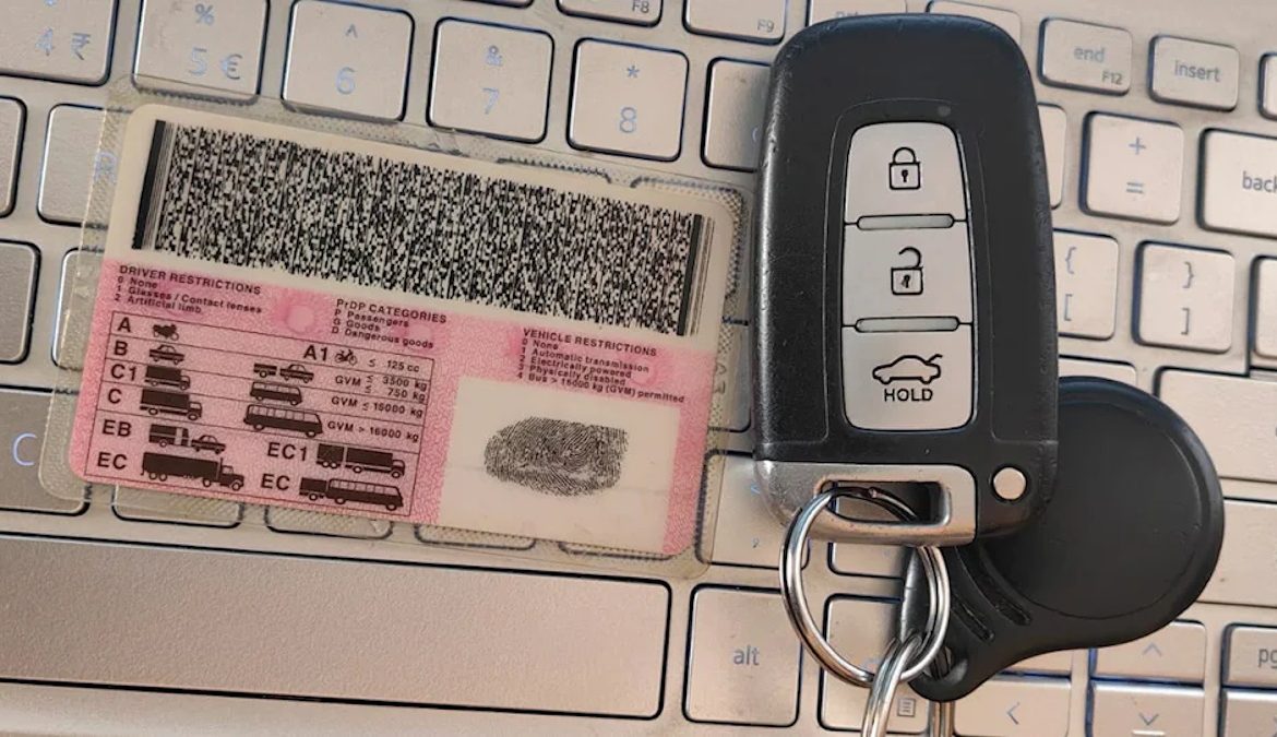 Online car licence renewals breach 2.5m mark