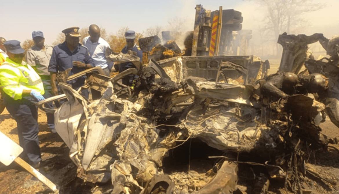 Eyewitnesses Narrate The Horror Of Watching Passengers Burn To Death At The Masvingo-Beitbridge Road Accident Scene