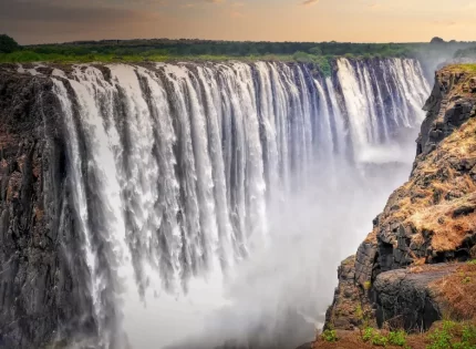 Zimbabwe Rolls Out Electronic Visa for Travelers from 118 Countries