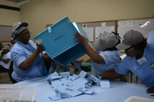 Botswana’s Ruling Party Loses Power After Nearly 60 Years, Early Election Results Show