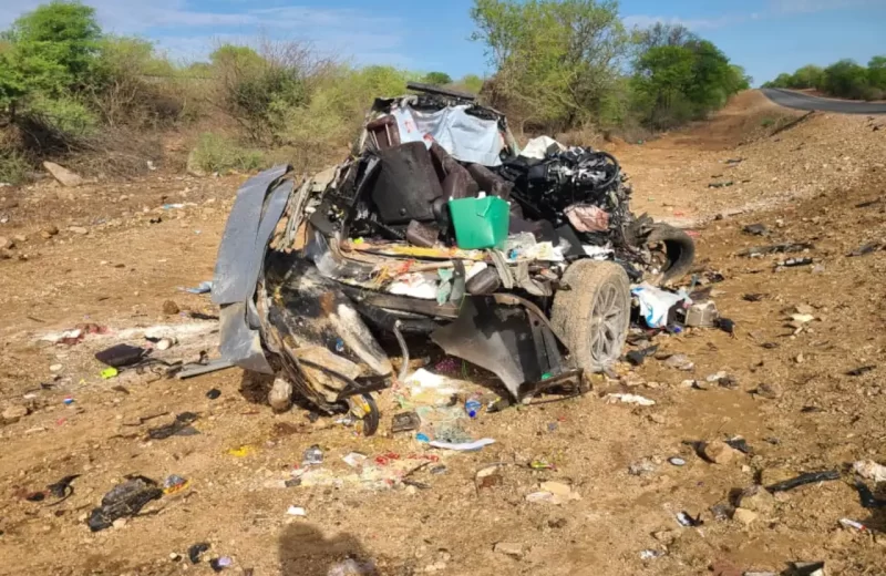 Two Dead as Toyota Fortuner Completely Wrecked in Collision with Bus At Makhodo Business Centre