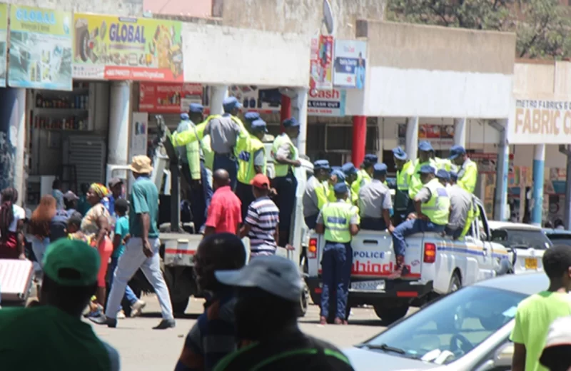 Drama As Police Arrest Bystanders Filming Clampdown On Illegal Taxis In Bulawayo