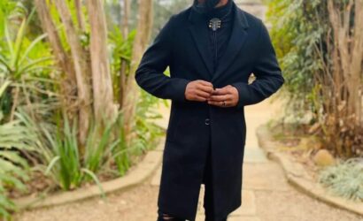 She’s strugling to walk: Meet SK Khoza’s grandmother (video)