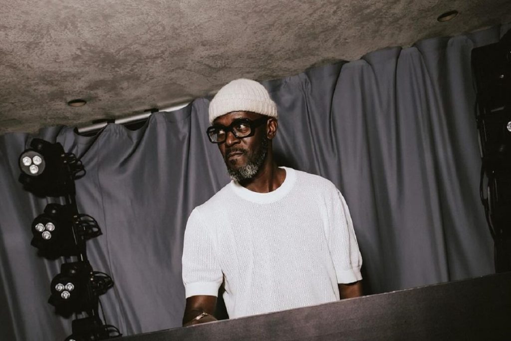 Black Coffee girlfriend divide fans