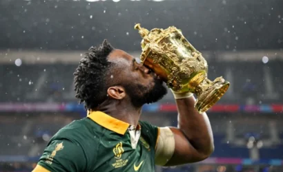 Soweto derby heat: Springboks captain Siya Kolisi clashes with teammates (video)