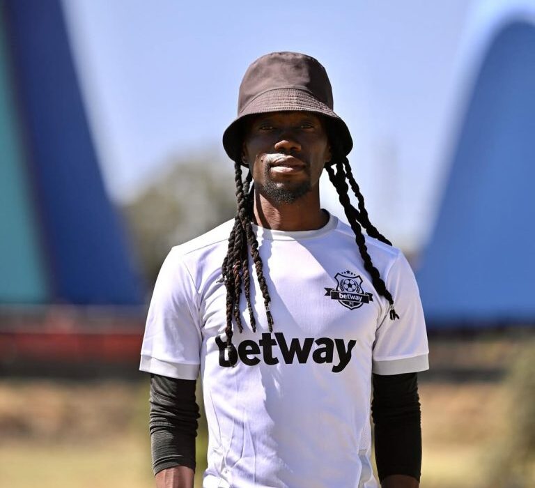 Papa loves you: Kaizer Chiefs legend celebrates son’s birthday in style