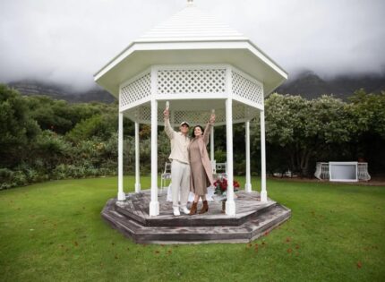 Engagement vibes: Springboks & Sharks veteran finds love (pics)
