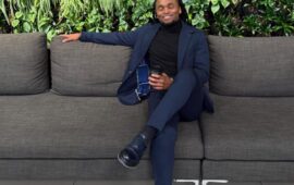 Springboks penalty taker? Bafana legend Siphiwe Tshabalala nails the crossbar challange (video)
