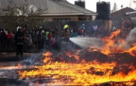 Harare Firefighters Save Homes In Fidelity Southview Park From Raging Garbage Fire