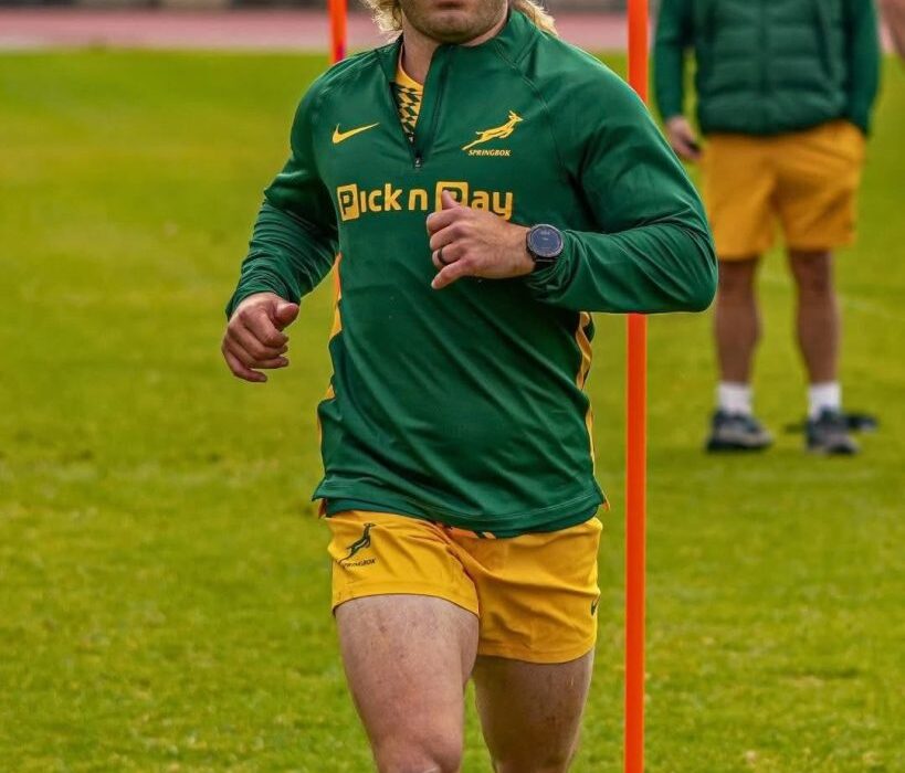 ‘Be the judge’: Springboks star Faf de Klerk bakes his wedding anniversary cake (video)