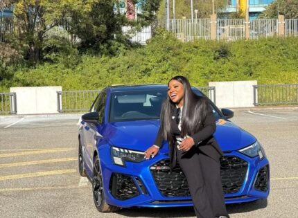 ‘Leave my DM’: Makhadzi brags showing off her expensive new car (pictures)