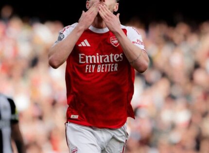 Arsenal star Declan Rice goes haywire singing Tyler ICU’s hit Jealousy (video)
