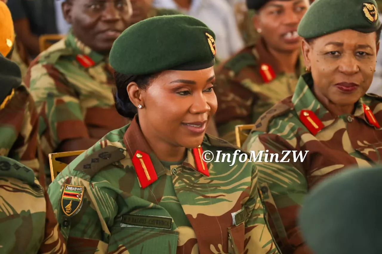 Rare Photos Of VP Chiwenga’s Wife Minnie Baloyi In Army Camouflage Uniform