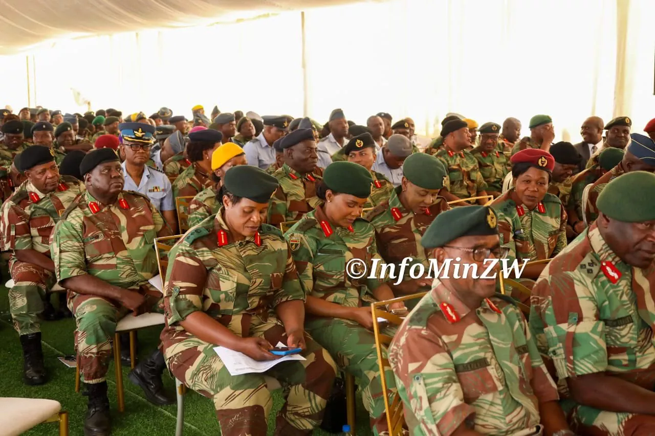 Rare Photos Of VP Chiwenga’s Wife Minnie Baloyi In Army Camouflage Uniform