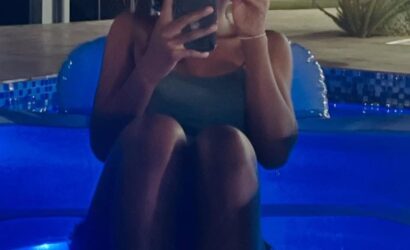 Khama Billiat swims with his daughter at his expensive mansion (video)