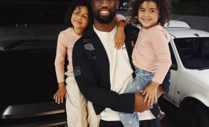 In pictures: Siya Kolisi visits Springboks legend JP Piertersen’s family