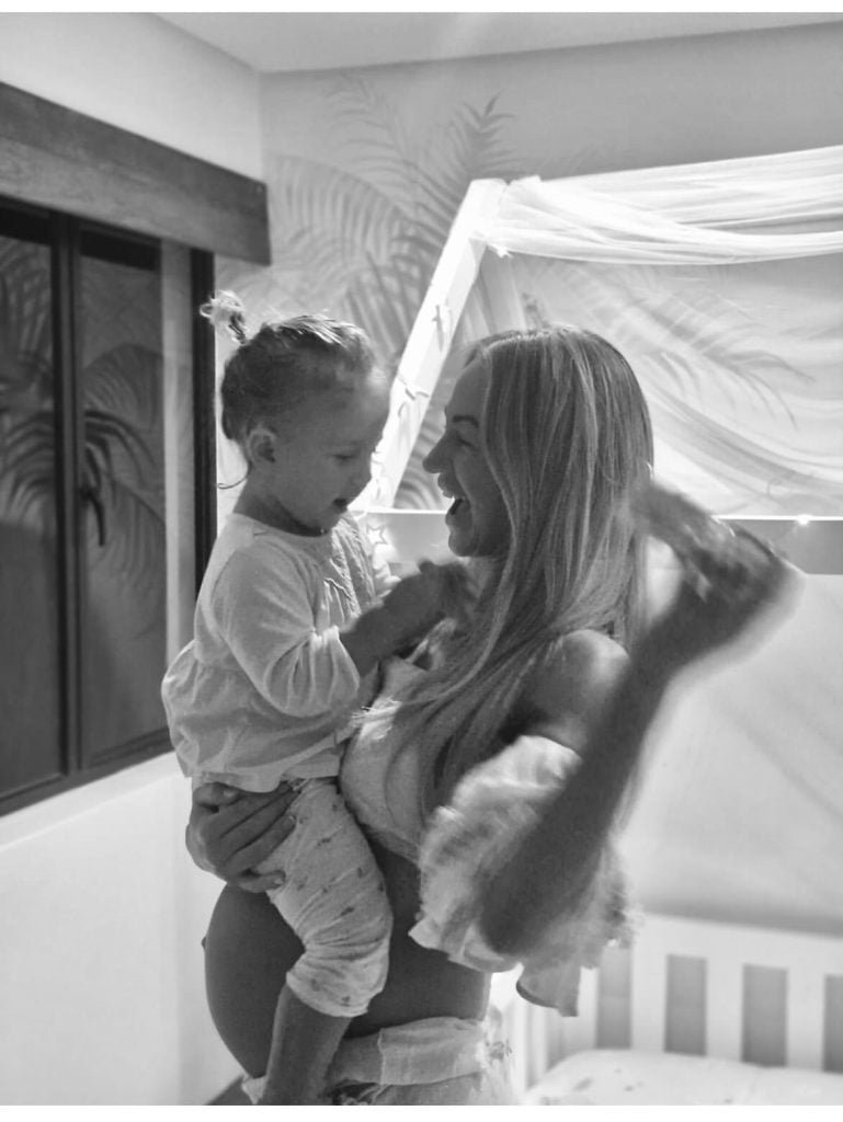 Springboks Eben Etzebeth wife give birth