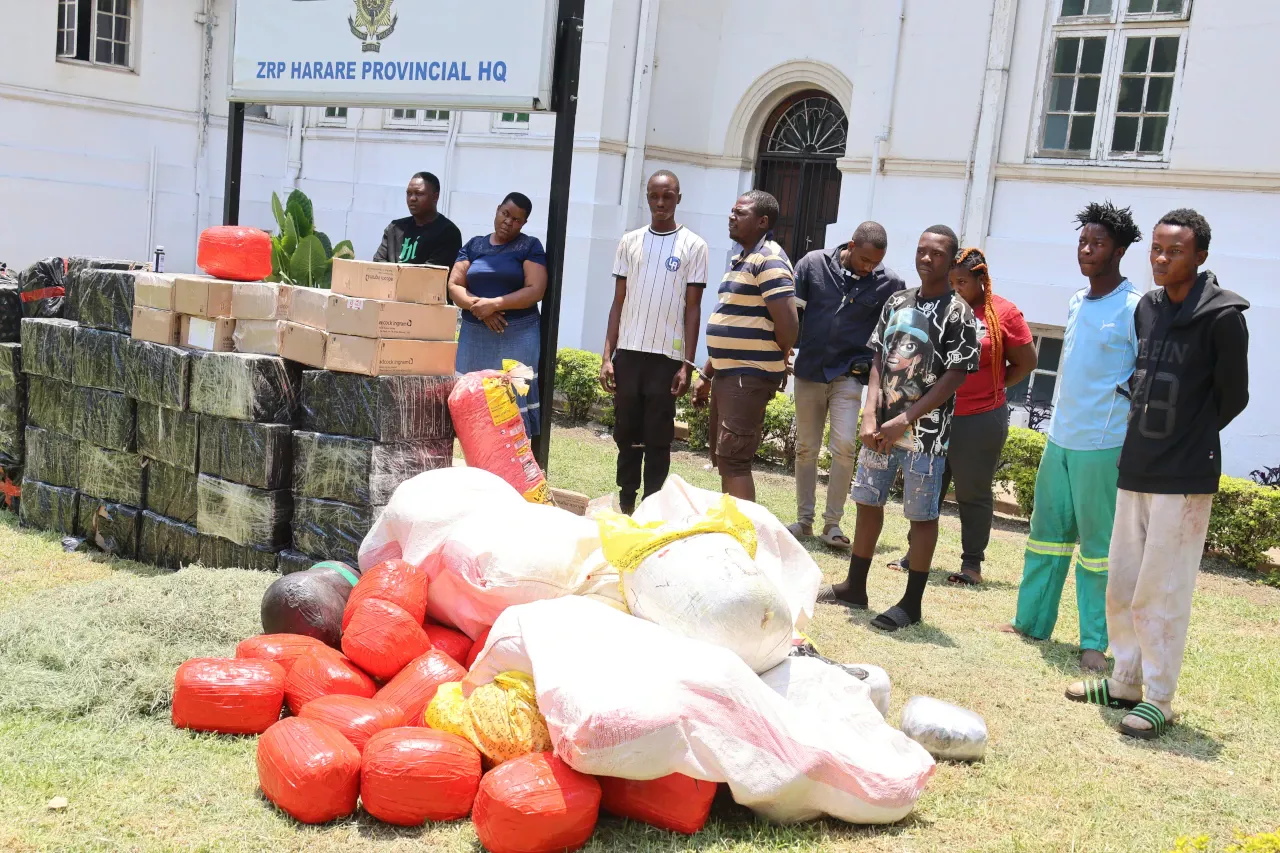 Police Seize Drug Consignment Worth US$68 000 Following Midnight Raid - 9 Arrested