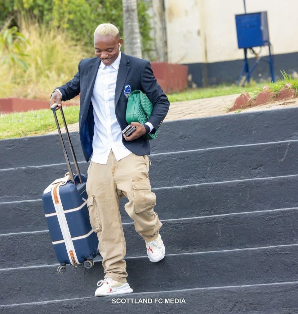 Khama Billiat quits Warriors