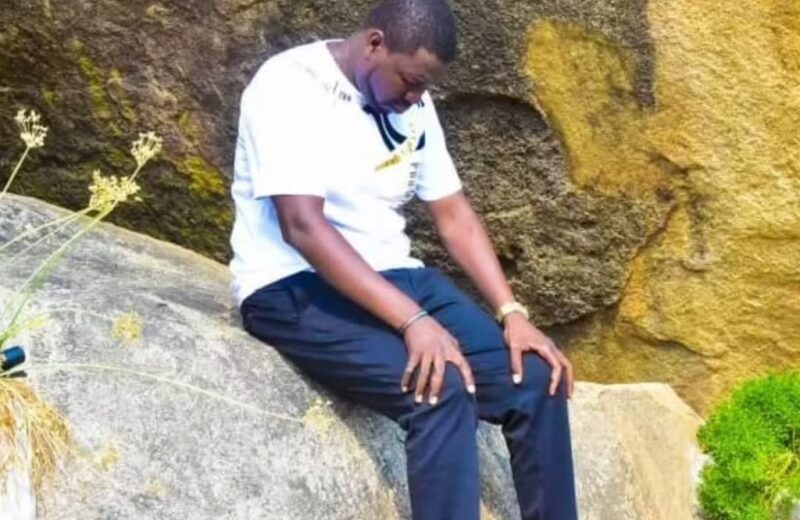 𝗜 𝗮𝗺 𝘀𝘁𝗶𝗹𝗹 𝗵𝗲𝗿𝗲 𝗮𝘁 𝘁𝗵𝗲 𝗣𝗿𝗮𝘆𝗲𝗿 𝗠𝗼𝘂𝗻𝘁𝗮𝗶𝗻 𝗽𝗿𝗮𝘆𝗶𝗻𝗴 𝗮𝗻𝗱 𝗳 1024x1024 1