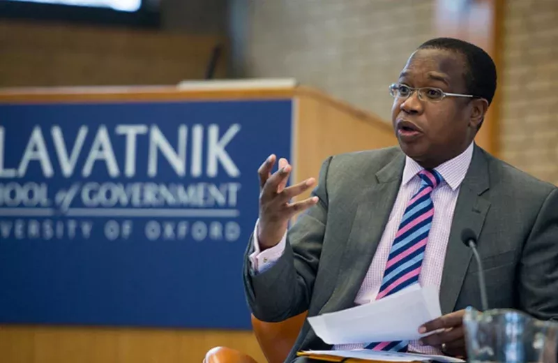 Mixcollage 15 dec 2025 10 09 am 4959