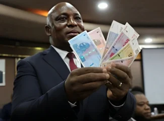 RBZ Says ZiG Undervalued By Half, Should Be ZiG15 To US$1