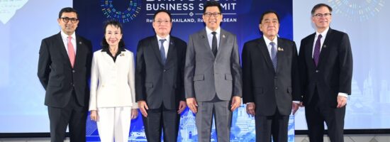 805667 Bangkok Business Summit